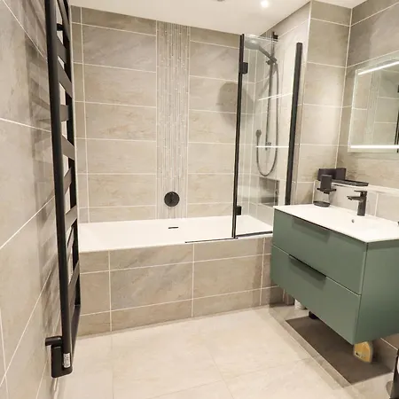 Deer Thwaite * Windermere